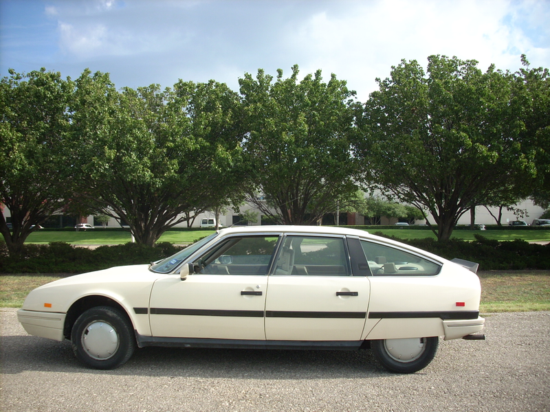 Illustration for article titled For $6,250, This 1988 Citroën CX 2200 TRS Could Be Your One Shade of Grey (Market)